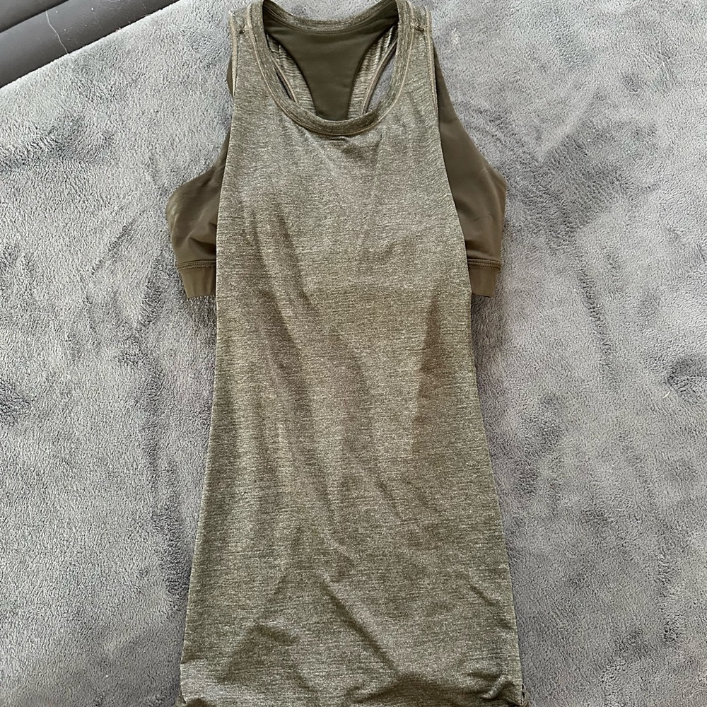 Lululemon Tank